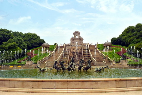 天都公園