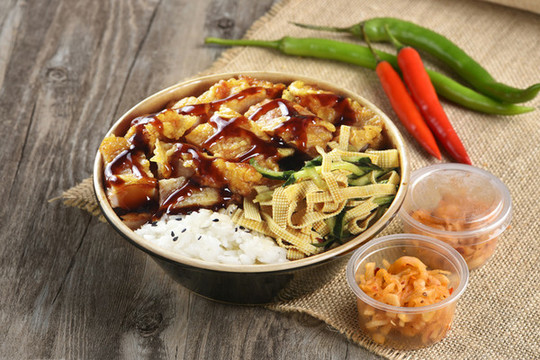 燒肉汁雞排飯