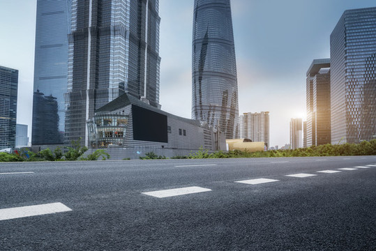 瀝青地面和建筑景覌