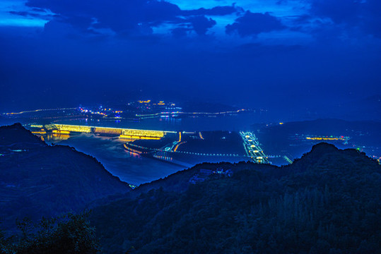 三峽大壩夜景
