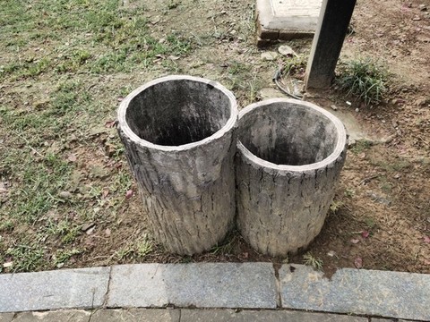 垃圾桶