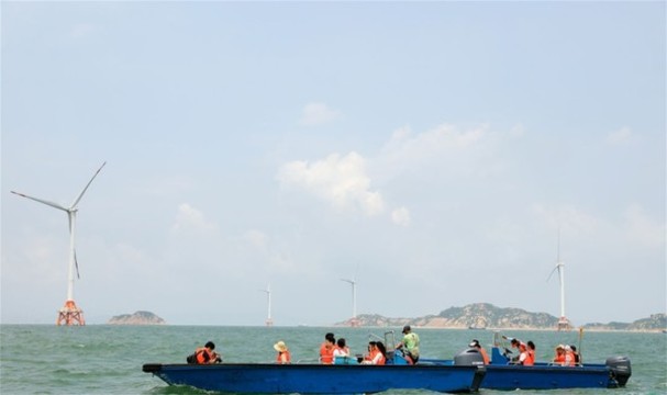 珠海市桂山島景色和海釣運動