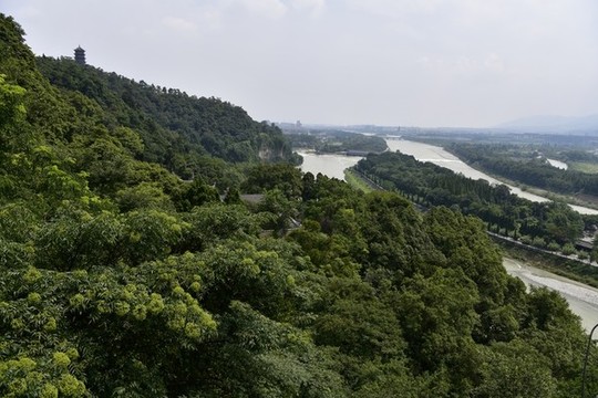 綠色都江堰