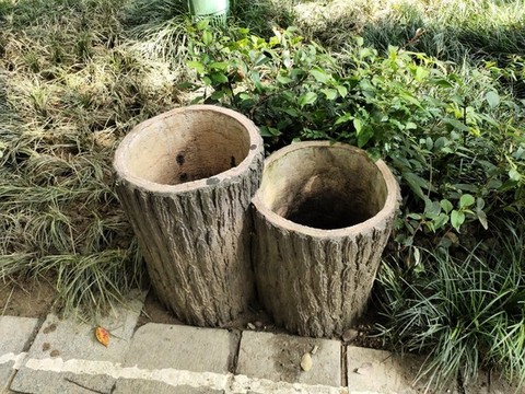 仿樹樁垃圾桶