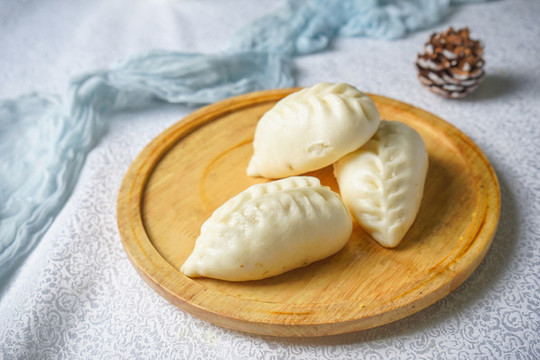 柳葉包