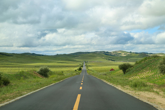 烏蘭布統(tǒng)生態(tài)文化旅游景區(qū)