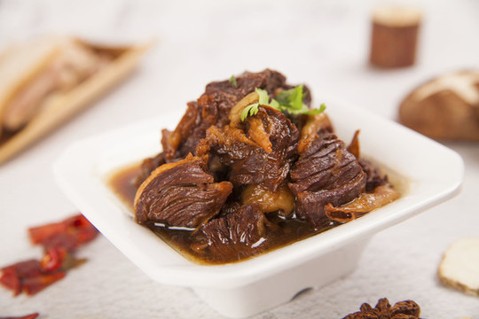 小碗壇肉