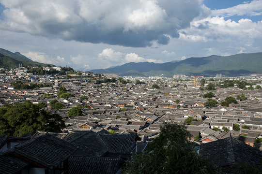 俯瞰麗江古城
