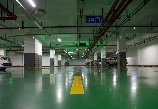 地下停車場