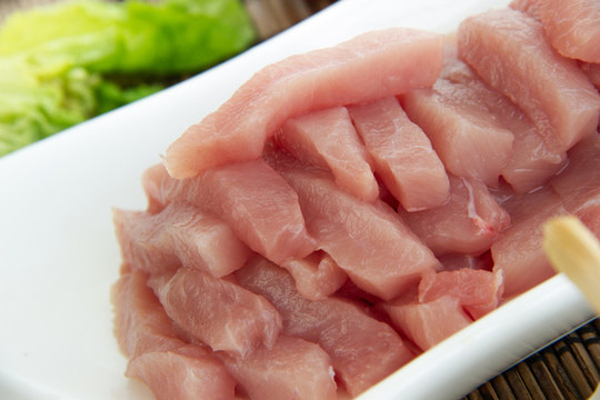 帶膘肉條