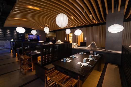 高端日式料理店裝潢