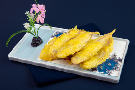 脆皮龍利魚(yú)