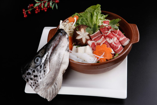 三文魚頭火鍋