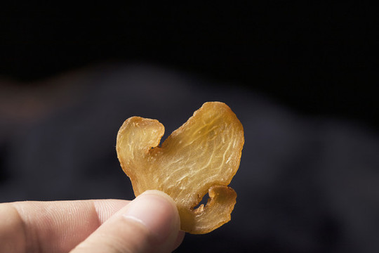 生黃精片