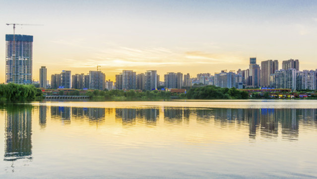 夕陽(yáng)無(wú)限好