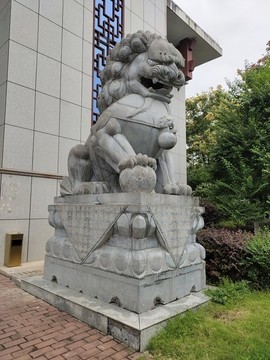 石獅子
