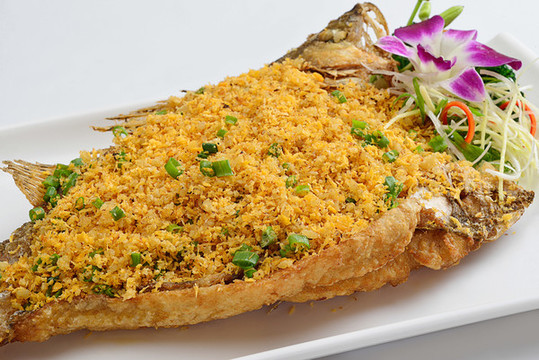 避風(fēng)塘香酥魚