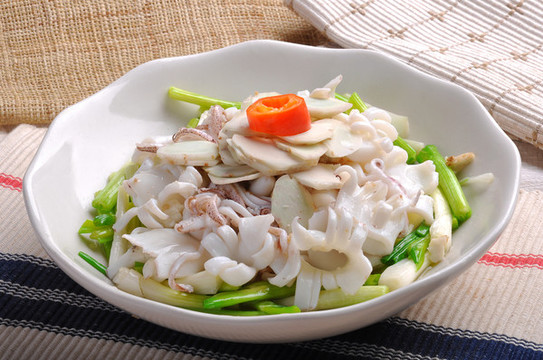 炒鮮魷