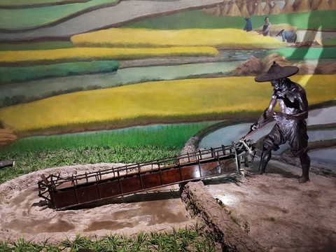 古代稻田汲水