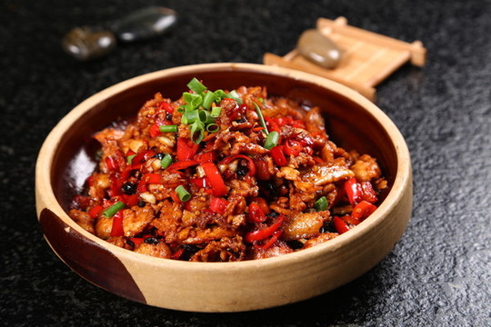大紅椒炒五花肉