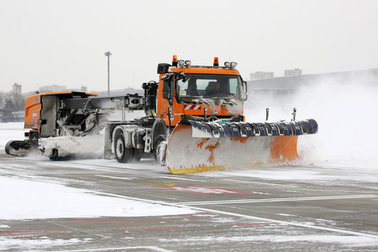 機場大型掃雪車
