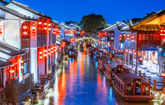 蘇州古鎮(zhèn)夜景