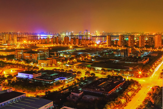 夜輝煌