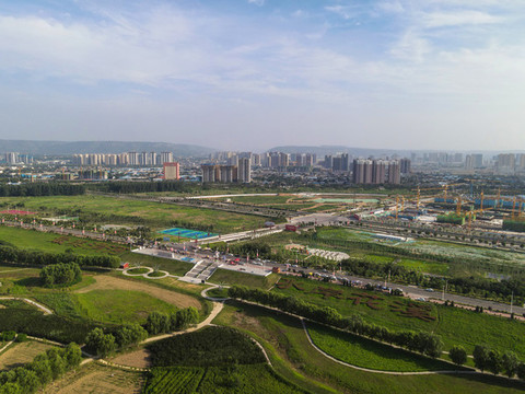 航拍渭南市區(qū)