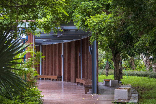 公園休息亭