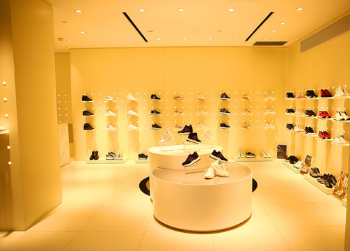 女鞋店