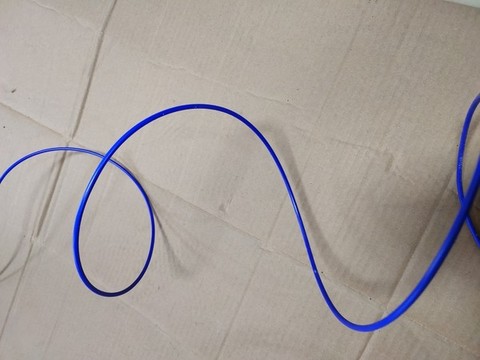 藍(lán)色電線
