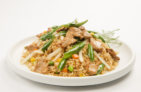 肉片炒飯