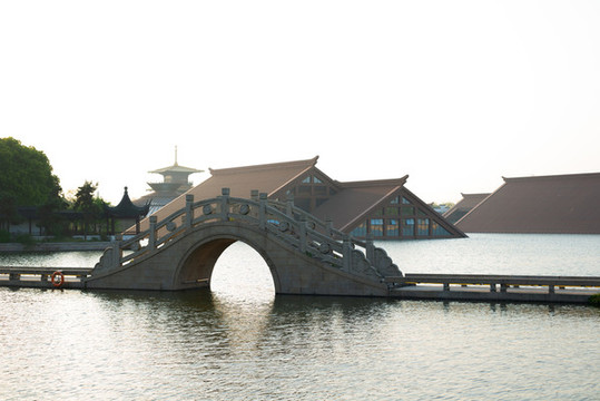 松江廣富林遺址公園石拱橋