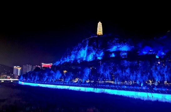 延安寶塔山夜景燈光