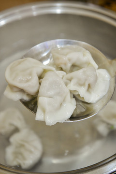 美味水餃