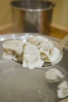 煮水餃