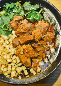 紅燒牛肉面