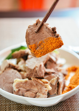 鹵肉