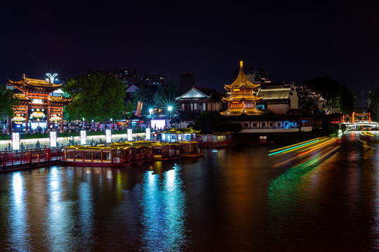 南京夫子廟秦淮河風光帶