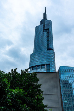 南京紫峰大廈