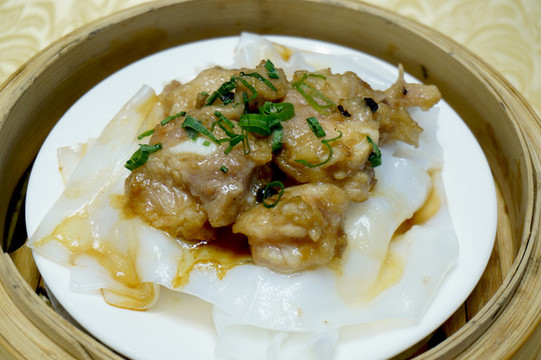 排骨蒸陳村粉