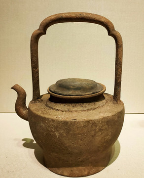 錫壺