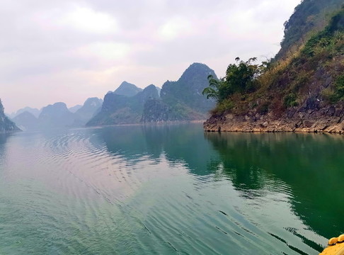廣西大龍湖
