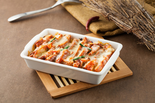 芝士雞排焗飯