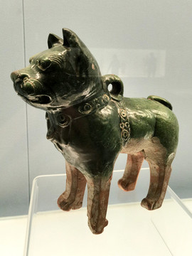 東漢綠釉陶狗