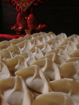 包餃子