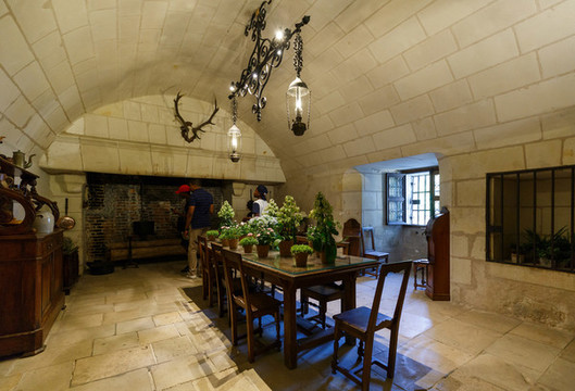 法國(guó)盧瓦爾河谷舍農(nóng)索城堡內(nèi)餐廳
