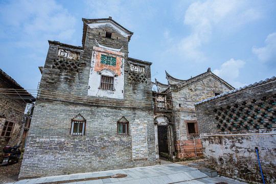 夏富古村