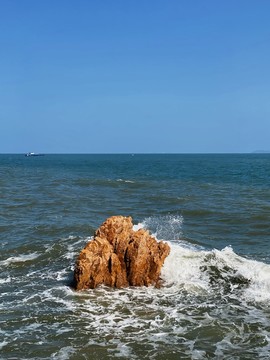兩海交界之石
