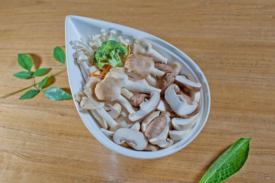 火鍋食材菌菇